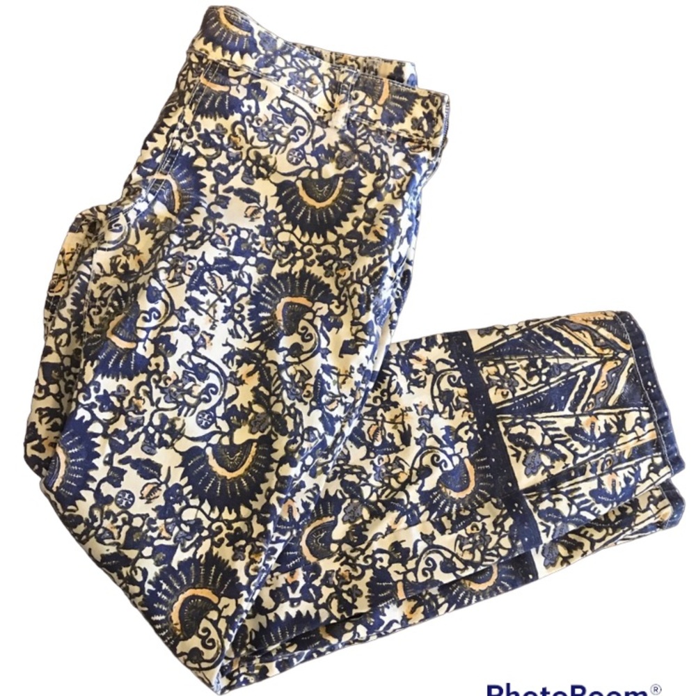 Tory Burch Paisley Blue White and Peach Capris Pants